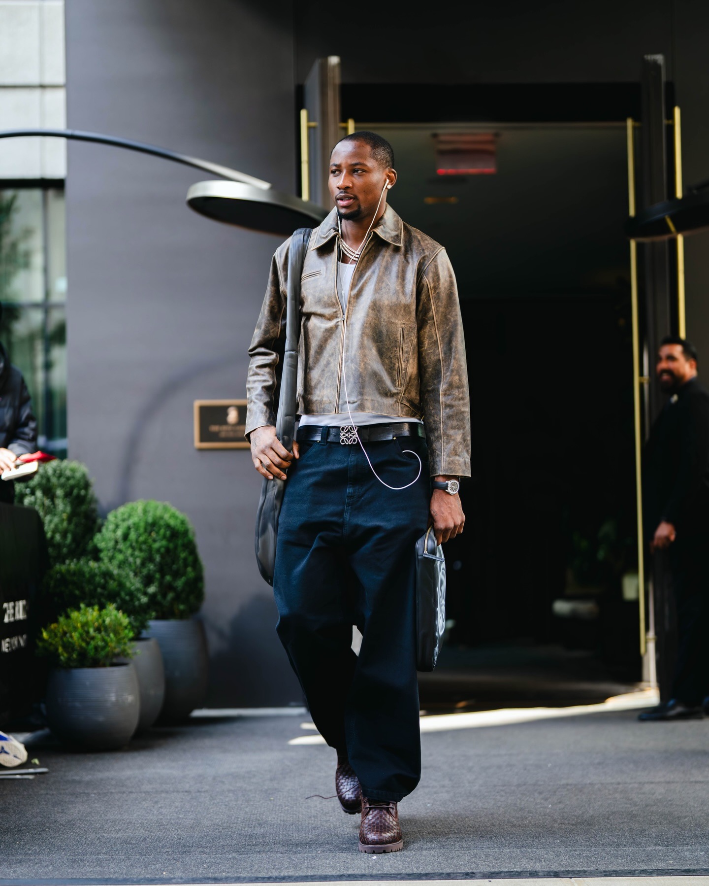 Jonathan Kuminga Rebalance Collective_Everyday Boxy Leather Jacket – Brown – Looks