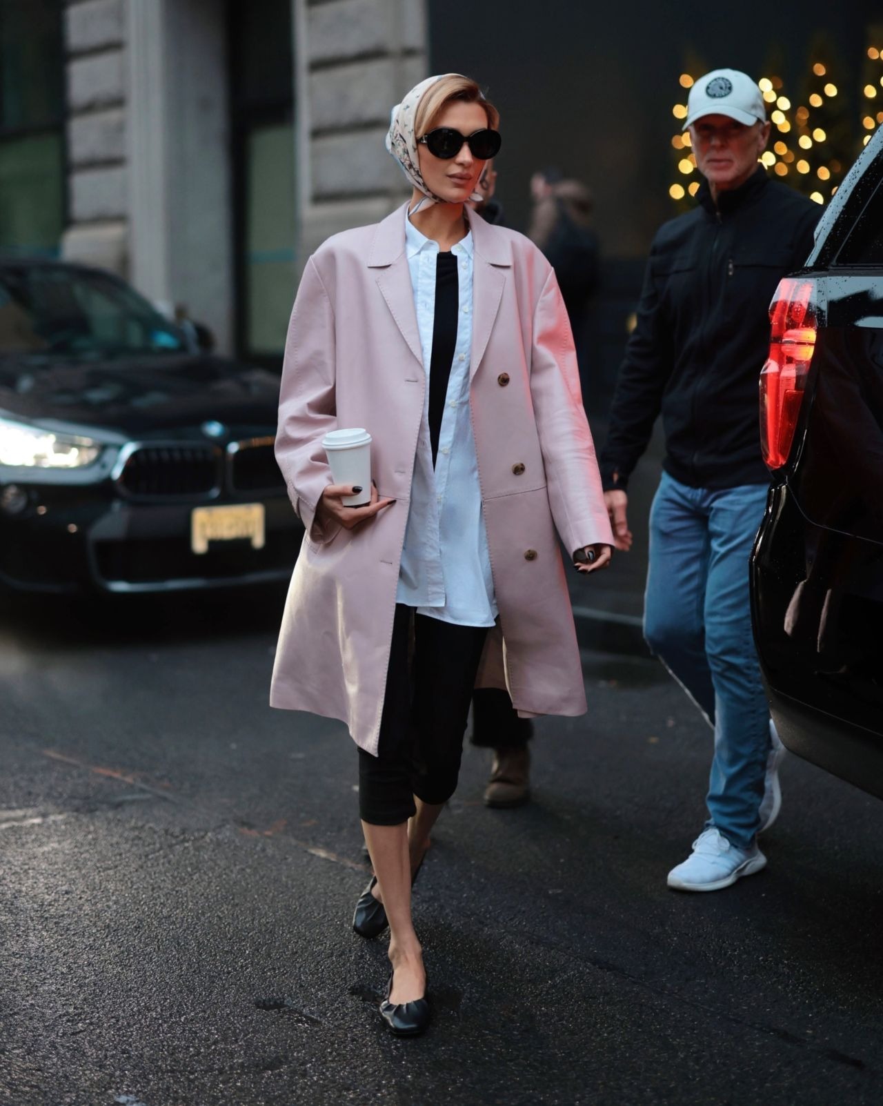 Bella hadid Prada_Nappa leather coat – Looks