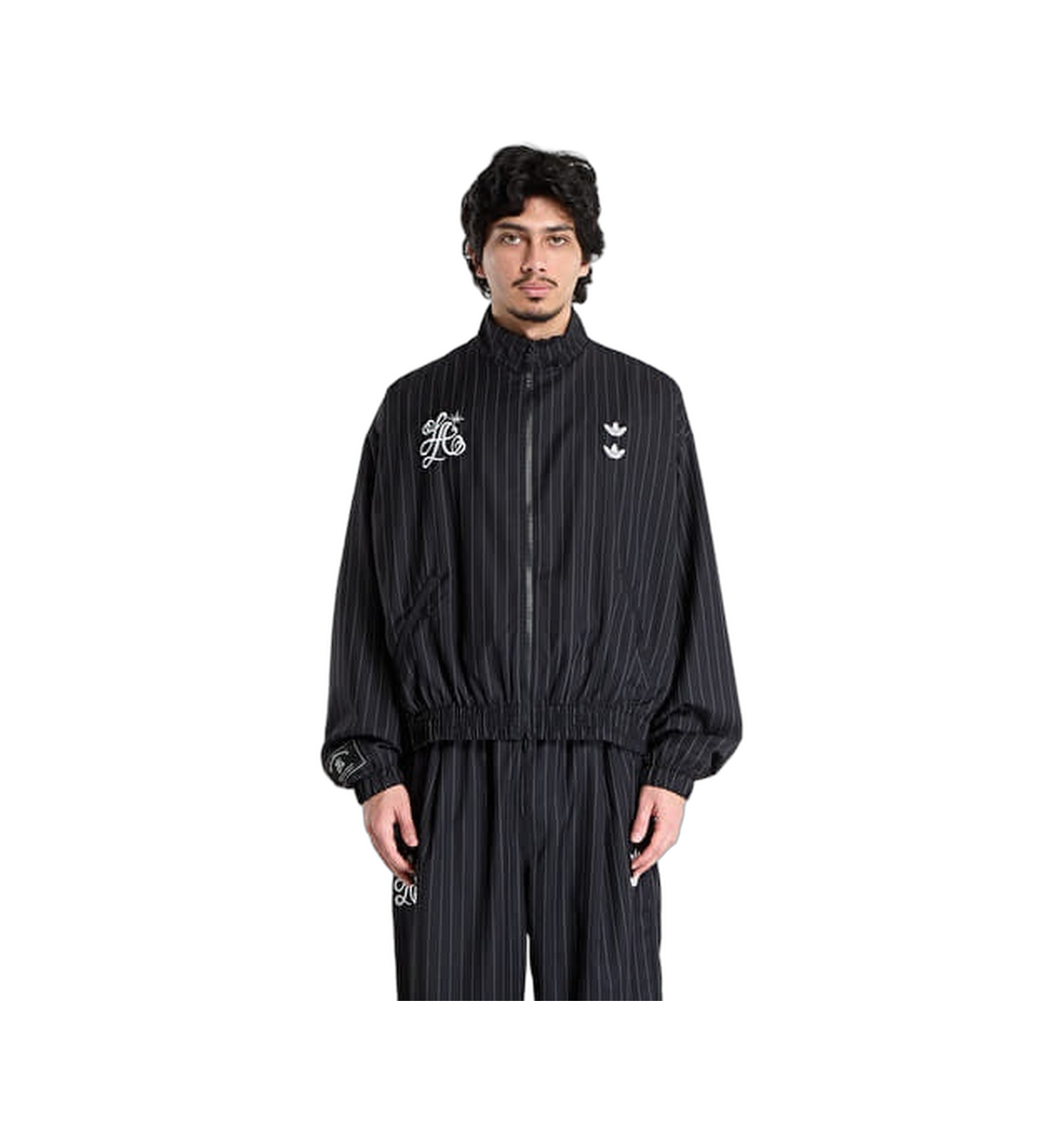Amadou Onana_2_product_1_001